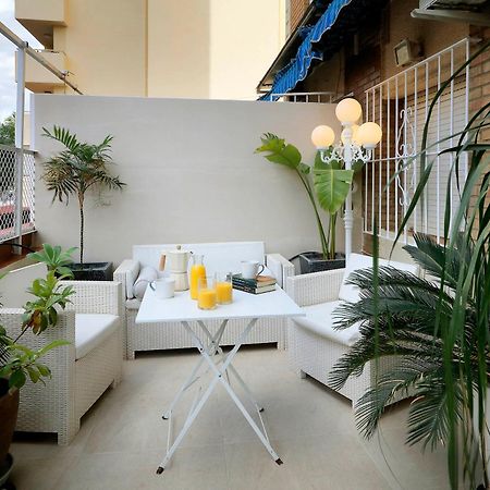 Apartamento Jardin Cerca Del Centro Sevilla Kültér fotó