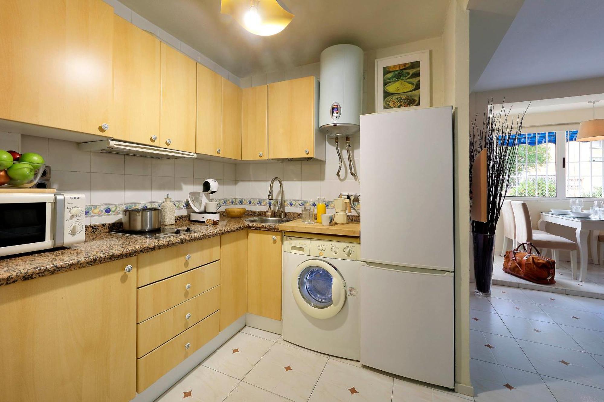 Apartamento Jardin Cerca Del Centro Sevilla Kültér fotó